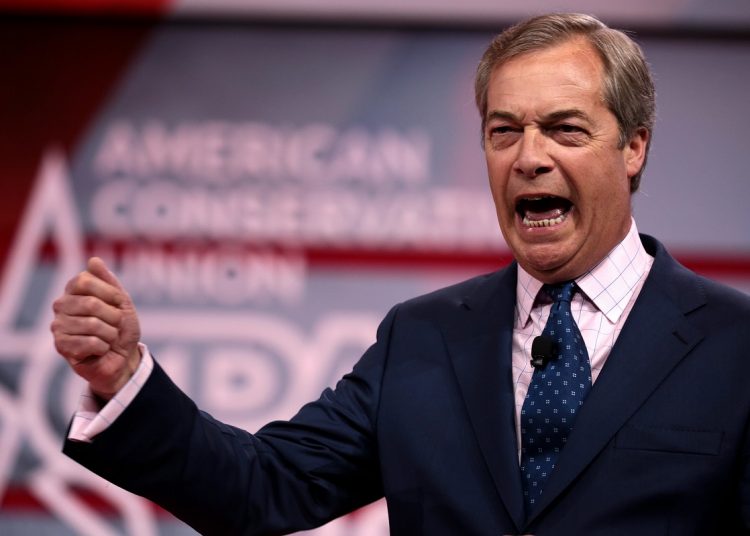 Nigel Farage speaking to an American audience in 2018