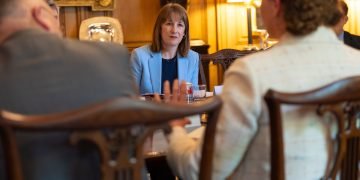 28/05/2025. London. The Chancellor of the Exchequer Rachel Reeves, together with the Secretary of State for Defence John Healey, holds a roundtable with the Defence & Economic Growth Taskforce in Downing Street